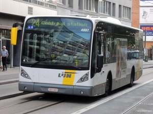 4887 lijn24 pendelbus Antwerpen-Centraal - Silsburg i.v.v. Trams 