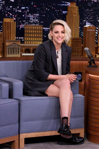 Kristen Stewart Tonight Show Starring Jimmy Fallon 1