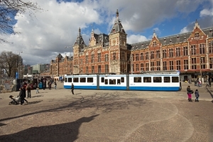 GVB 835 Amsterdam Centraal 4-4-2015