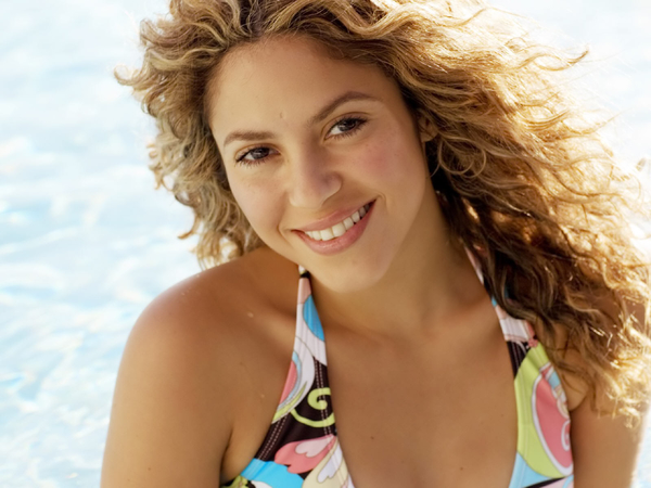 Shakira-hot-wallpaper