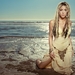 Shakira_beach_girl_wallpaper