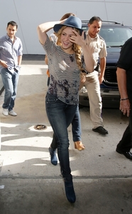 Shakira_At_Univision_s__Despierta_America__In_Miami_July_9_2014_0