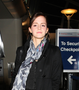 Emma Watson - Arrives at LAX - March 18 2012 008