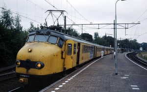 Olst, 21 augustus 1995. Mat'54 770 + 386 uit Zwolle vertrekken zo