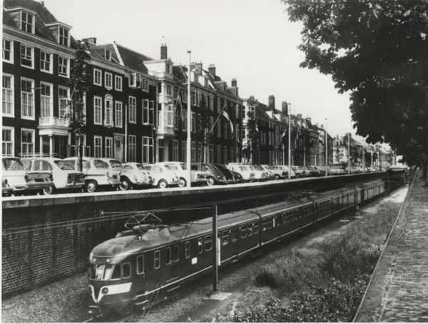 Fotomontage van een treinverbinding naar Scheveningen