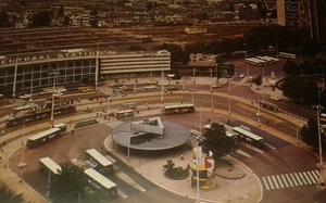 Stationsplein. Rotterdam