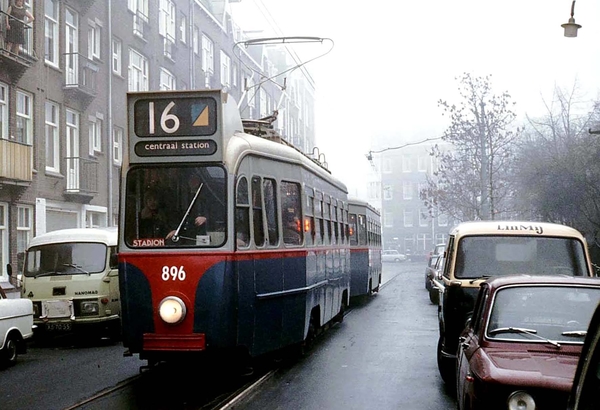 GVB 896+983 op 22-01-1972 in de Vaartstraat