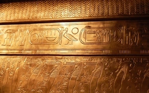Hieroglyphics_gold_plates_secrets_of_the_pyramids