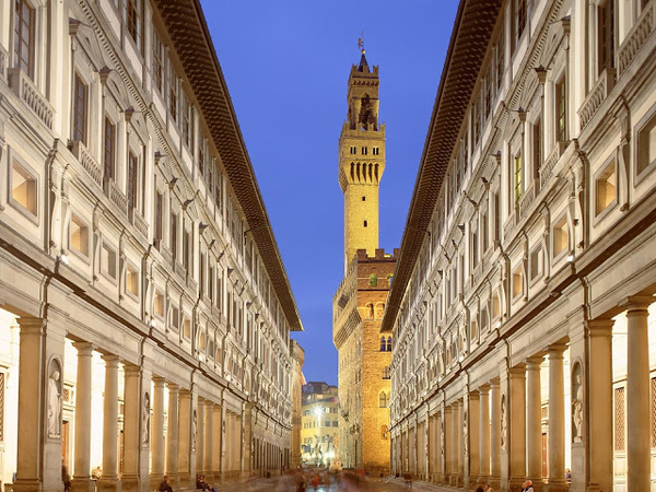 Uffizi_Gallery_in_Florence_Italy