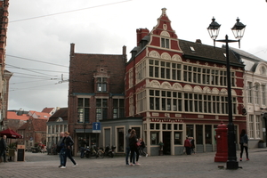 Postbus Veerleplein