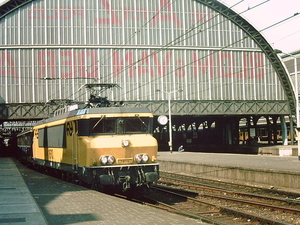 NS 1610 Amsterdam CS