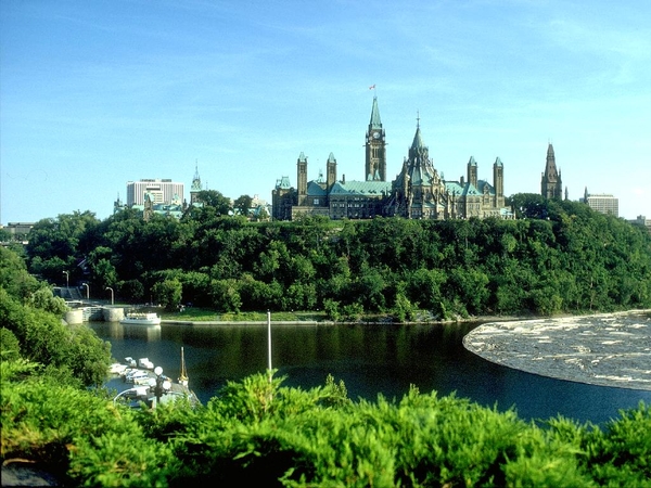 Ottawa,_Canada_-_Parliament