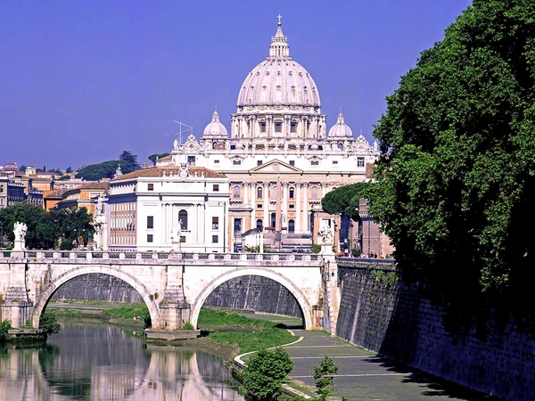 Travel_Rome,_Italy