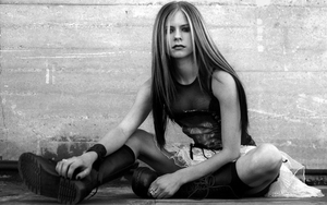 Avril_Lavigne_-_Sexy_Wallpapers_022