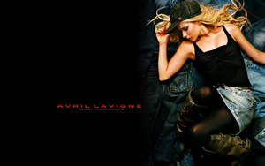 Avril_Lavigne_-_Sexy_Wallpapers_048