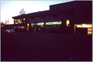 receptie HOCHWALD, in de avond.   1983