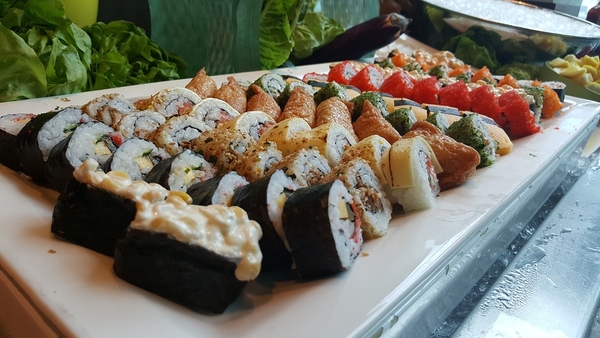 sushi-2736325_960_720