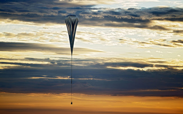 foto-van-de-heliumballon-van-felix baumgartner