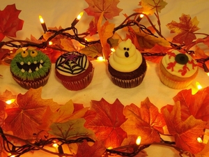 halloween-cupcakes-008-757681 (1)
