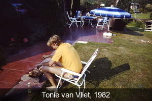 Tonie van Vliet. (1982)