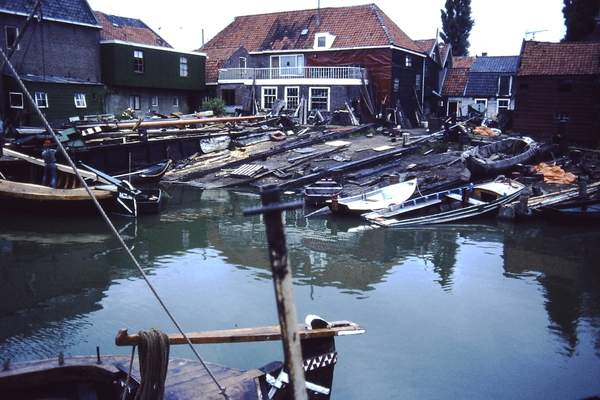 scheepswerf in Spakenburg. 1982