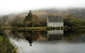 House_on_the_pond