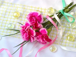 Bouquet_pink_carnations