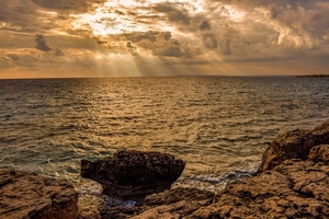 rocky-coast-sunset-3189003_960_720