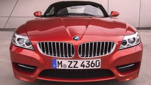 red-bmw-z4_171551929