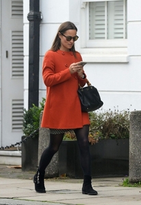 pippa-middleton-out-and-about-in-london-11-15-2016_19-768x1120