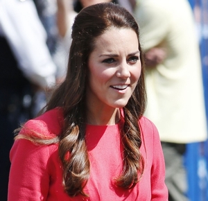 Kate-Middleton-New-Curly-Hairstyle-2014-In-Coral-Dress-8