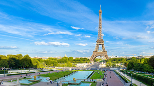 Amazing-Eiffel-Tower-Paris