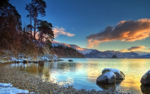 Early-snow-of-the-lake-and-mountains_1920x1200