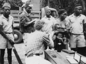 Bakongo 1953: onderzoek Malaria (prikje)