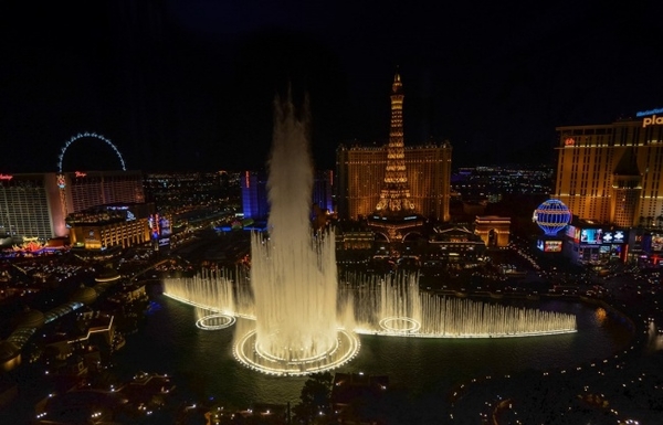 18 Amazing Fountains From All Over The World That Are Real Works 