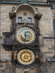 Astronomisch uurwerk van de  Sint-Vituskathedraal
