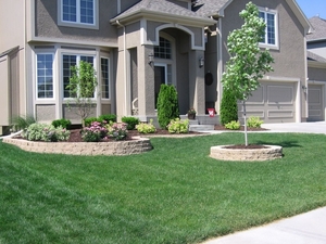 Combined-Front-Yard-Ideas