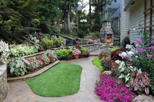 indoor-landscaping-ideas-landscape-traditional-with-flower-beds-l