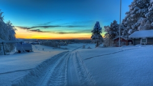 Winter_Winter_road_in_the_village_094555_