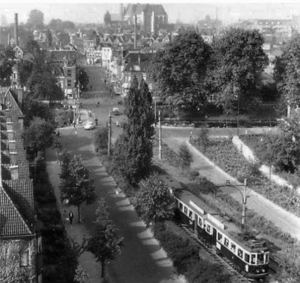 Opname vanaf de voormalig Zuiderkerk, ca.1953.