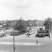 1959 Hobbemaplein, gezien naar de Hobbemastraat. Met tram 6