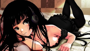 Headphones_anime_girls_black_hair_laying-BvQU
