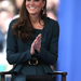Kate-Middleton-at-Queen-Elizabeth-IIs-Diamond-Jubilee-Tour-in-Lei