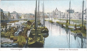 Badhuiskade en Havenkade (rechts)
