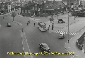 Vaillantplein kijk op Delftselaan en Ruijsdaelstraat