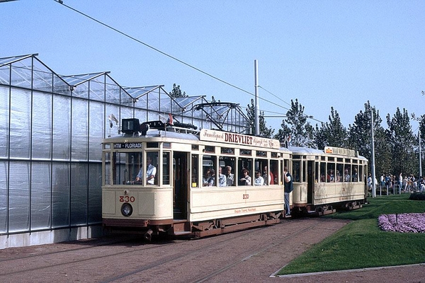Tijdens de Floriade 1992 in Zoetermeer reden er twee tramstellen