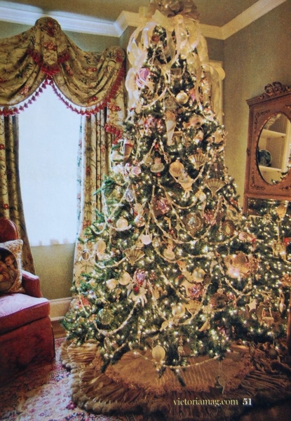 44a71310045795da33ce5151d309d362--victorian-christmas-tree-decora