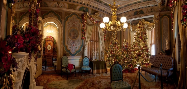 Ballroom-Victorian-Christmas-(1)