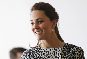 kate-middleton-style-visiting-the-turner-contemporary-gallery-in-