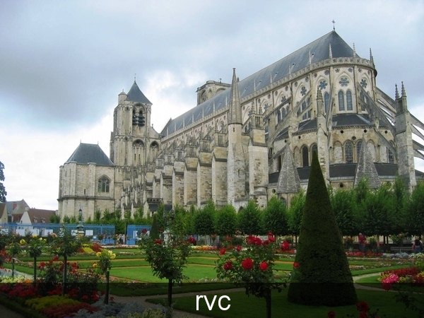 camino; stappen; bourges